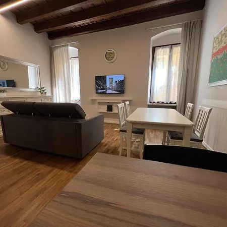 דירה Arena Interno 5 ורונה