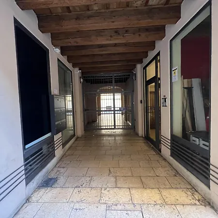 דירה Arena Interno 5 ורונה